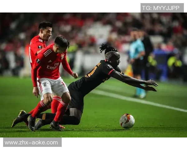 本菲卡足球俱乐部的辉煌历史与未来展望：从传统强队到现代足球的典范